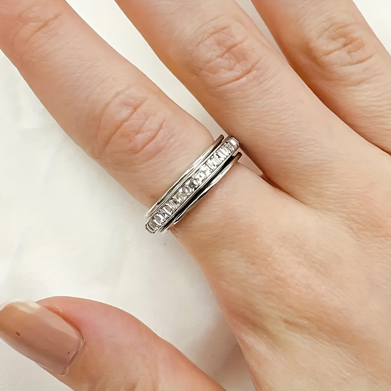 3pcs/set women s fashionable decompression rotating stainless steel ring, rotatable, decompression, meditation ring, suitable for daily wear, banquets, parties, festivals, birthdays, weddings, anniversaries, gifts, souvenirs, high quality rings for women, art deco rings for women, rotating finger ring, daily wear rings, multi-piece fashion rings, decompression rotating ring, geometric jewelry, art  , high quality stainless steel, gift-grade   Product details 5
