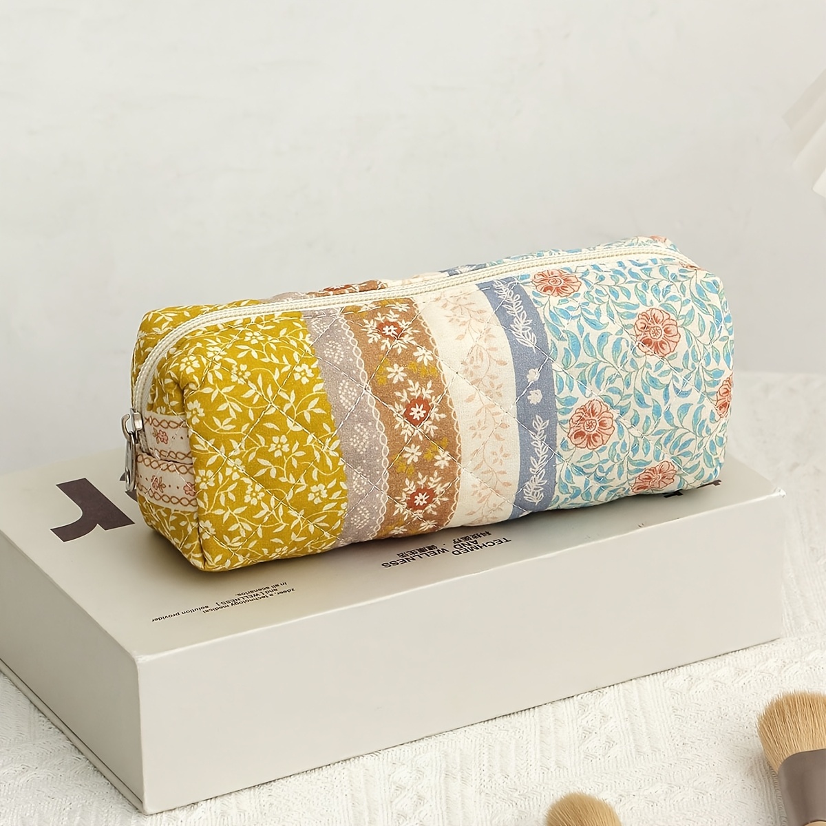 TEMU 1 pieza/conjunto Bolsa de cosméticos estilo bohemio acolchada para viaje, organizador de cosméticos, bolsa pequeña para mujeres, neceser de gran
