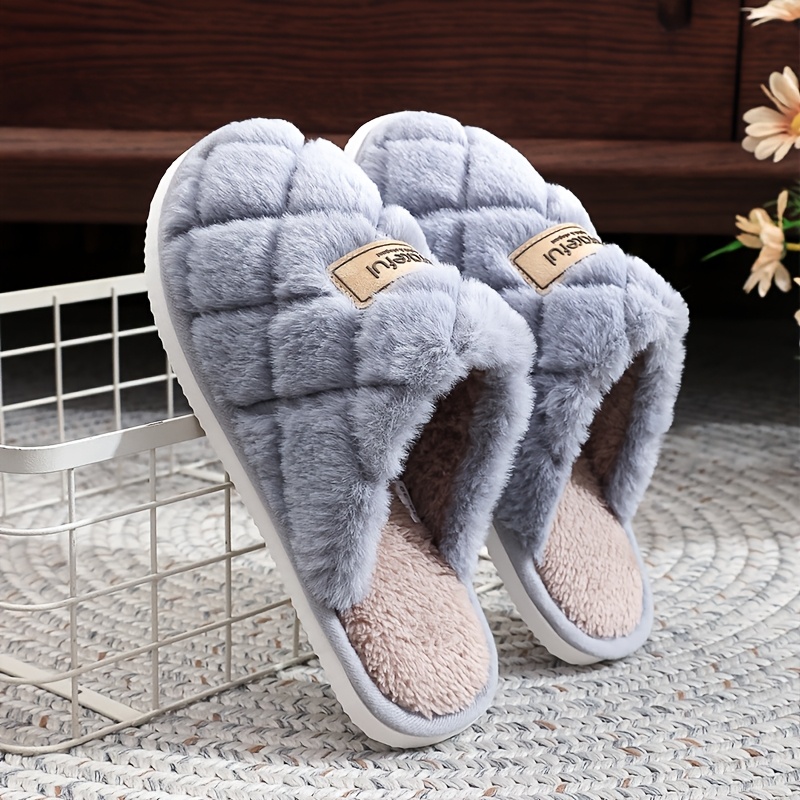 Elegant Warm Indoor Slippers Elegant Slip-On Slippers For Men And