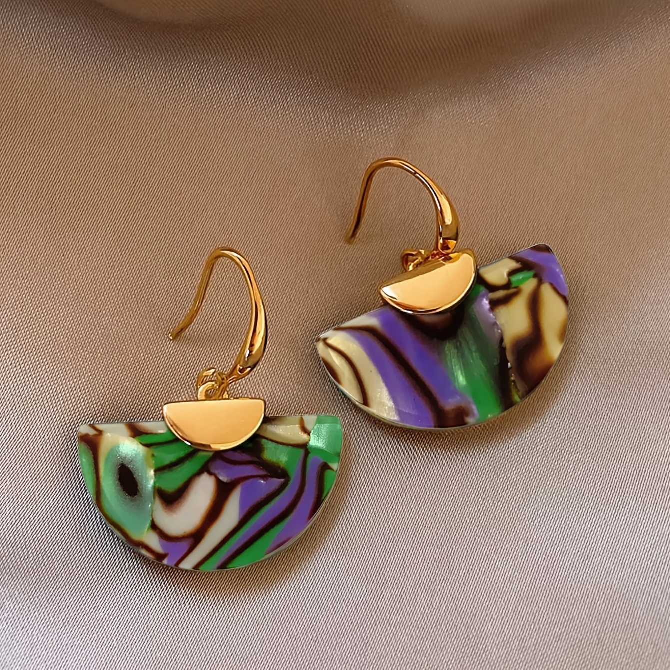 TEMU 1 Pair Of Unique Geometric Fan-shaped Earrings Suitable For Women' And Party Wear