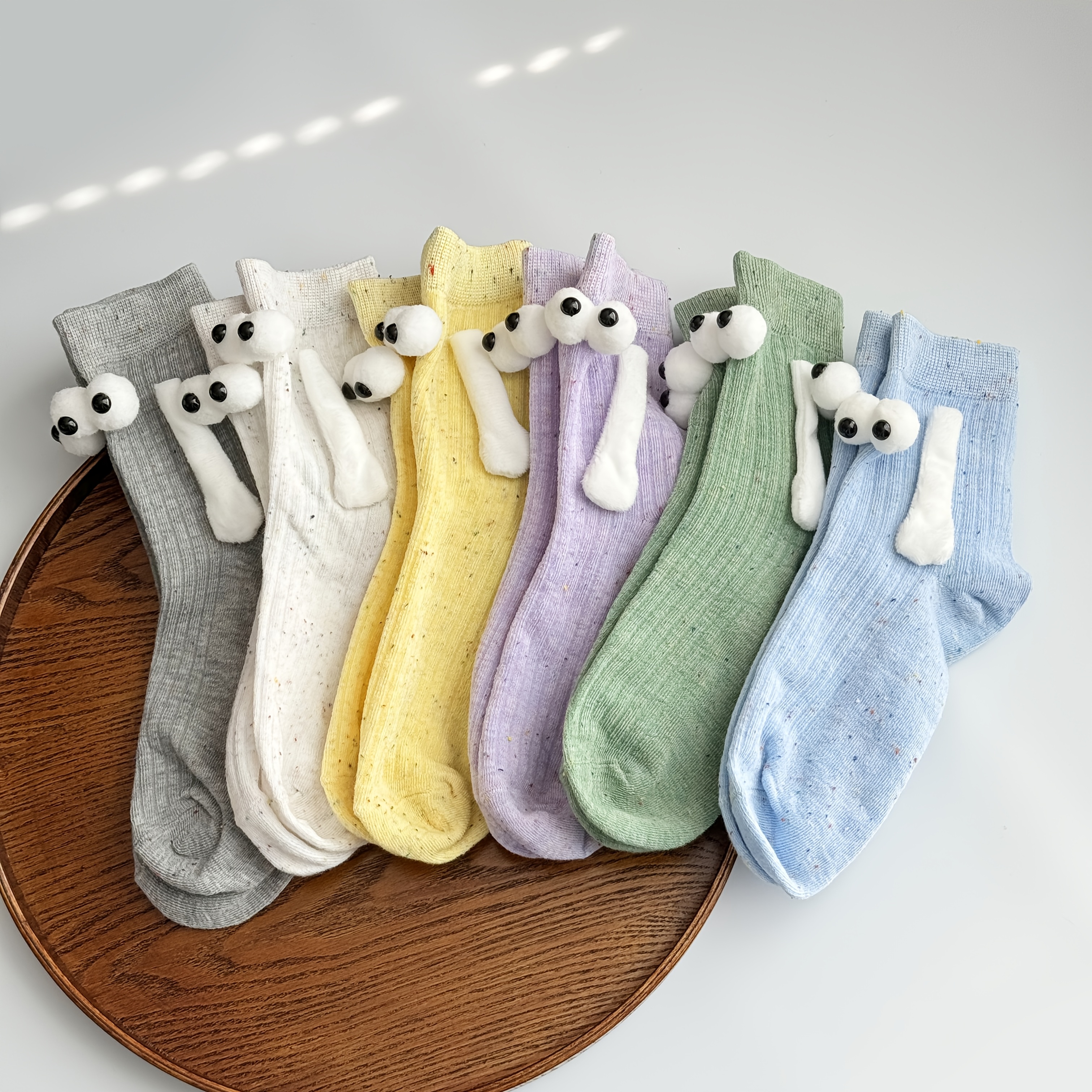 pack of 6 pairs of magnetic socks with hands holding   mens and womens   summer fashion short socks