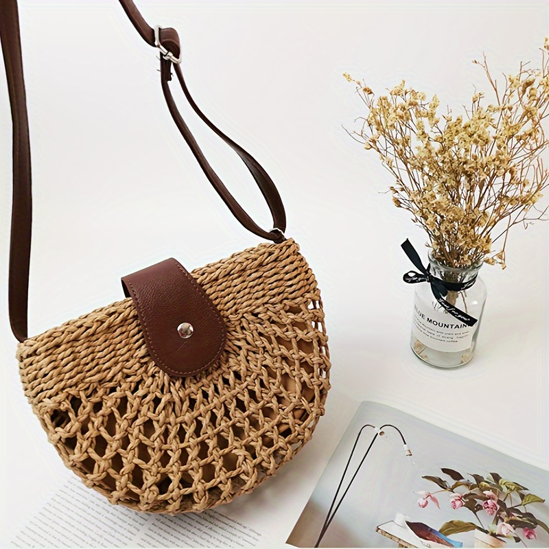 

1pc Mini Straw Crossbody Bag, Women's Semi-circular Bohemian Style Zipper Bag, Summer Vacation Beach Bag, Lightweight And Portable Mobile Phone Bag, Coin Purse, Perfect For Traveling And Going Out
