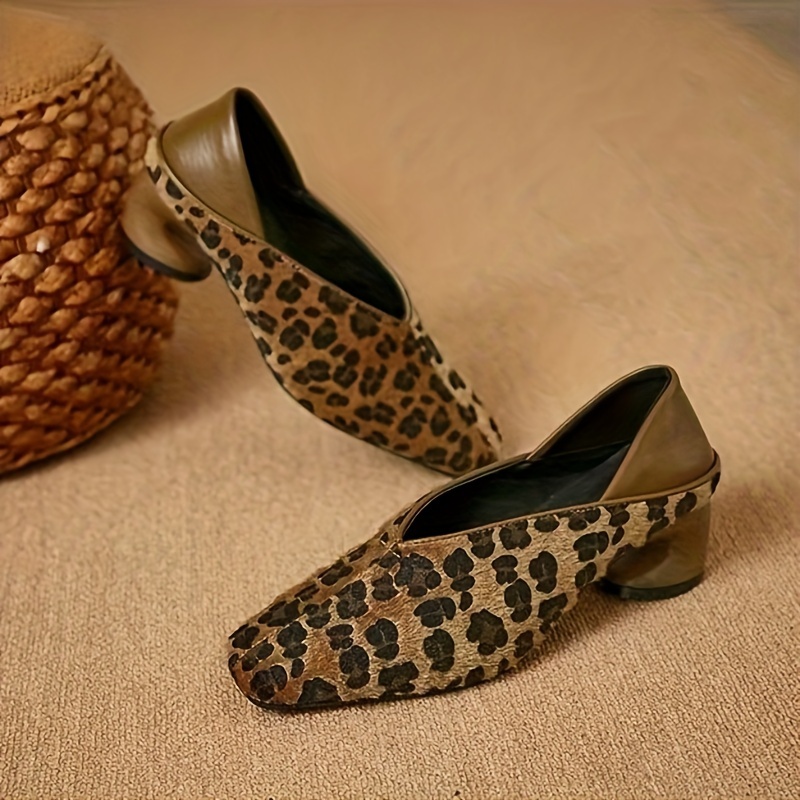 dmsk mdn boty s leopardm potiskem a stedn podpatkem - tvercov pika, uniktn masivnm podpatkem, mikrovlknov potah, noen pro vechna ron obdob, boty s leopardm potiskem 0
