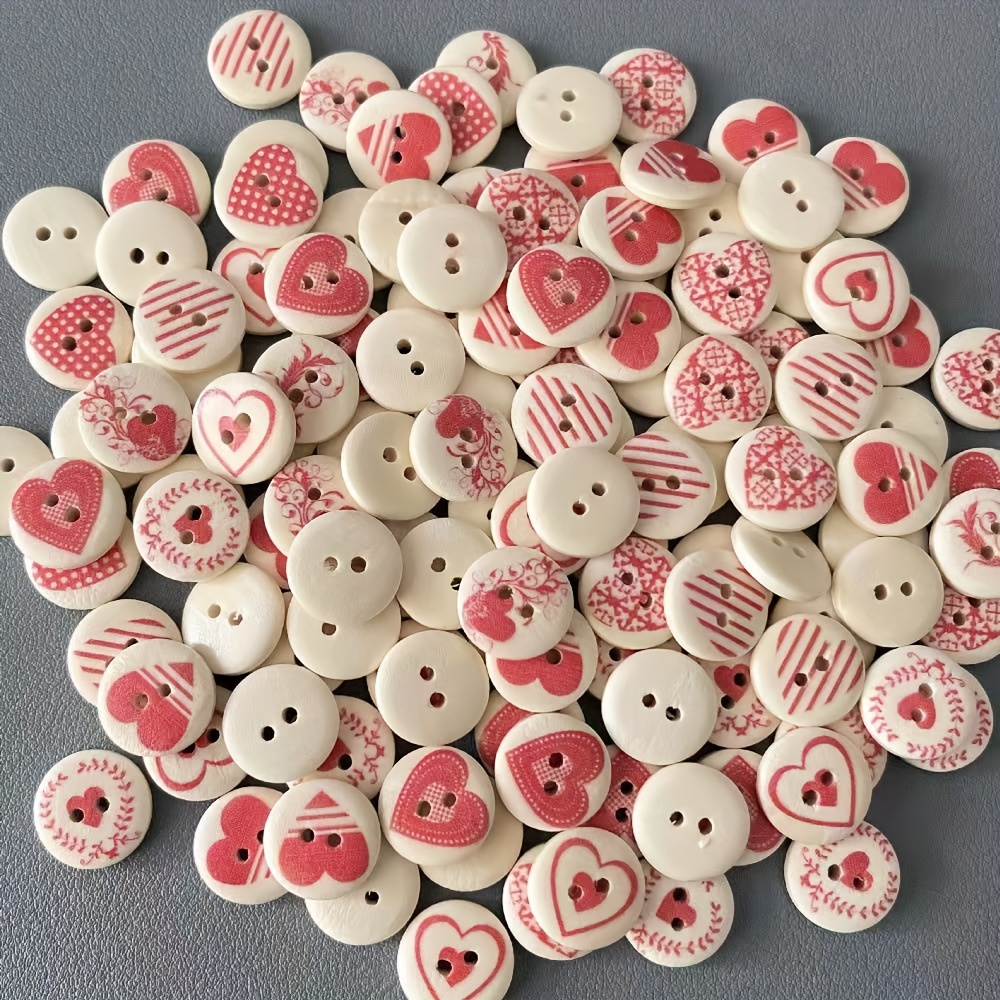 

100pcs Boutons en Bois d'Inspiration Vintage de 15mm avec de Cœurs Rouges Romantiques, Parfaits pour l'Artisanat DIY & Décorations Faites à , Boutons pour Vêtements