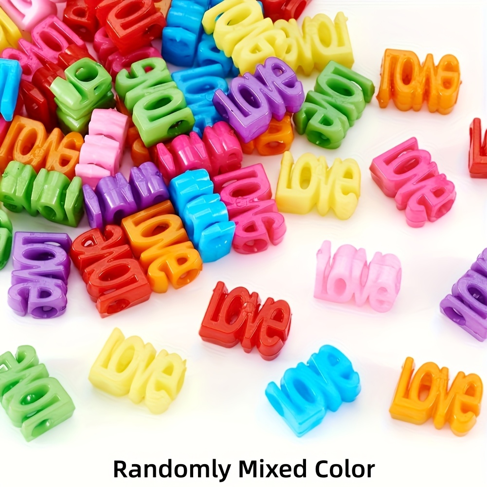E-shop Set mit 50 unklaren Acryl-Perlen im europäischen Stil mit großen Löchern, mit Buchstaben-Anhängern, die "Love" bilden, für das Arbeiten an