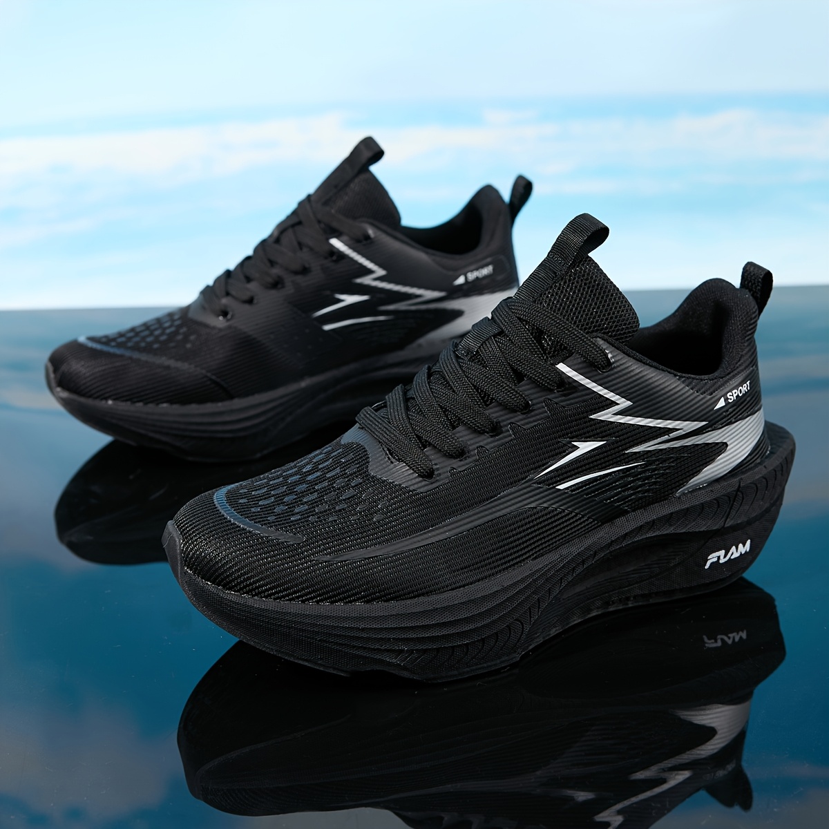 ZERJER Professional Running Shoes with Carbon Plate Technology, Lightweight Cushioning Sneakers, Non-Slip TPU Rubber Outsole, Breathable in White And Black, High-Performance Gym Training Shoes for Both Men And Women