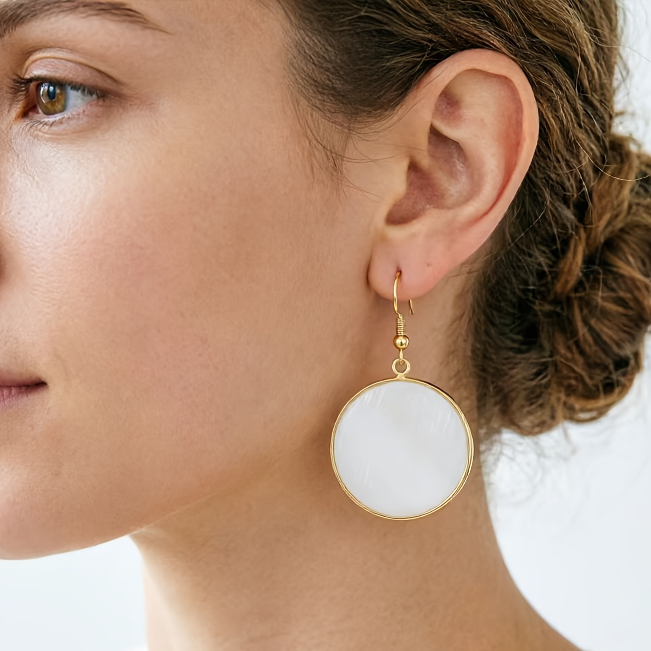 Women's Round White Stone Earrings for Parties and Everyday Wear