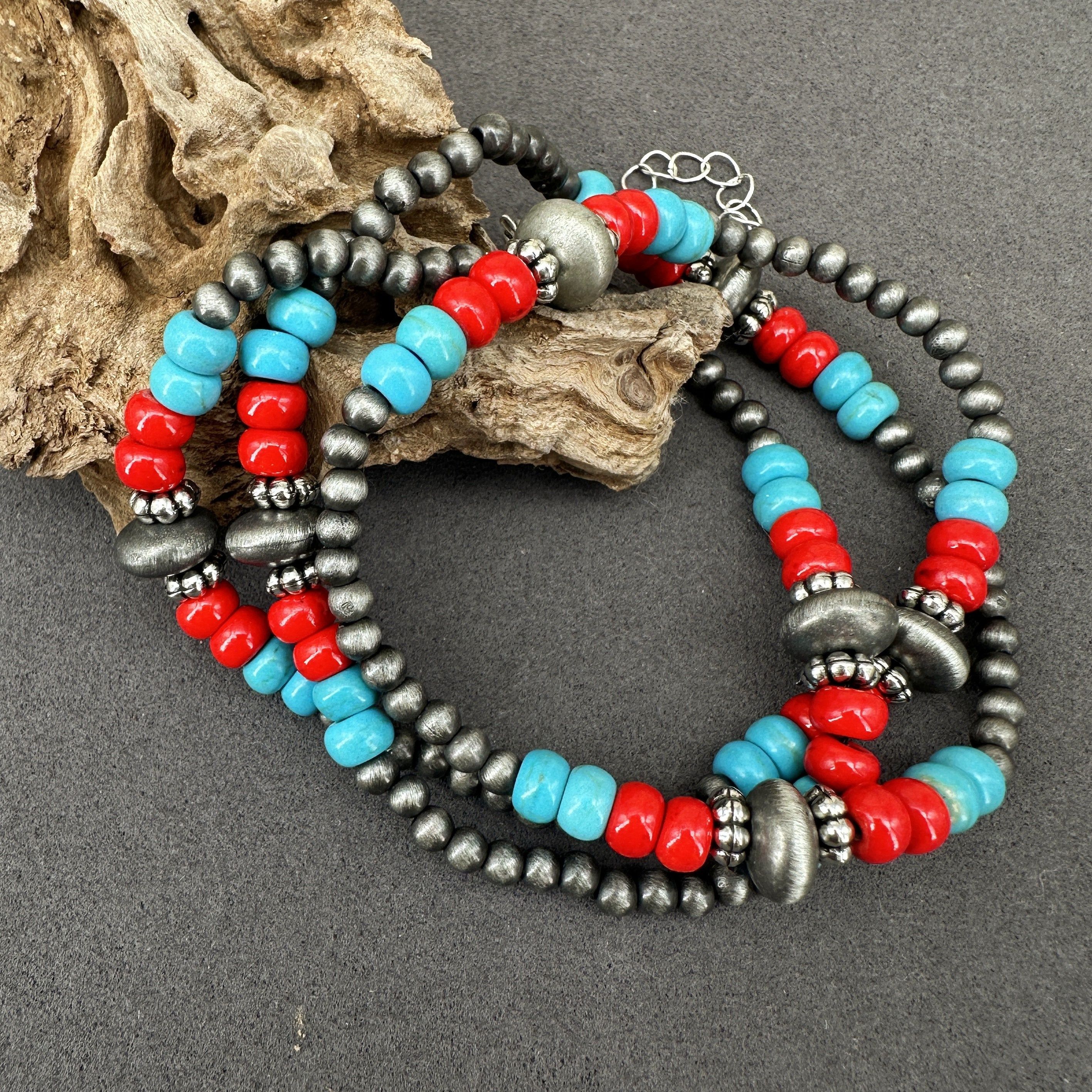 

Bohemian Vintage -necklace With Synthetic Turquoise And Red Beads, Handcrafted Navajo Beaded Necklace, Plastic Material, No Plating, For Daily And Vacation Wear - Suitable