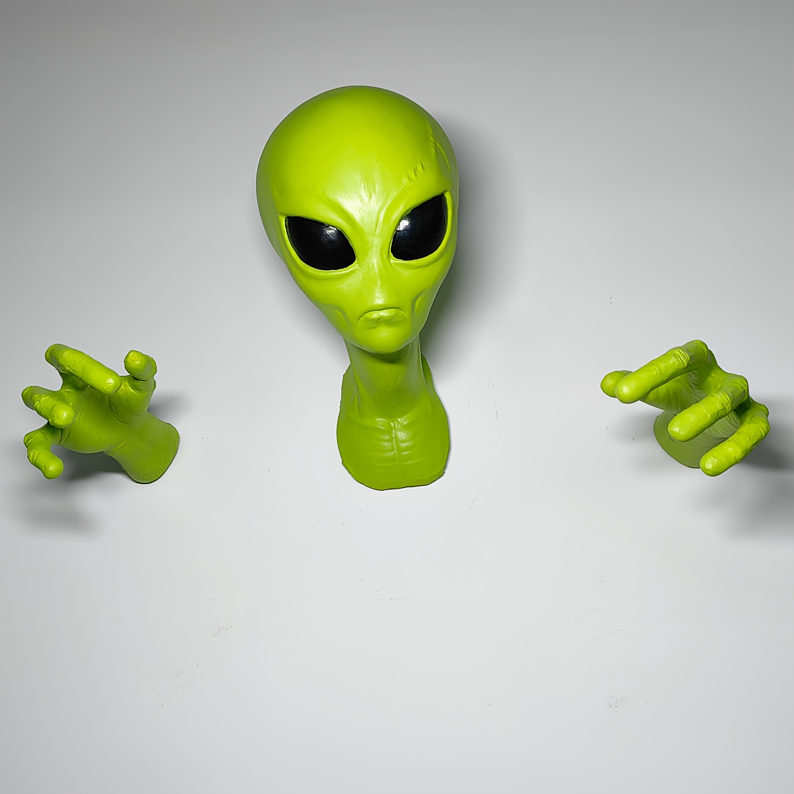 1pc Of Green Pendant Made Of Latex, Featuring A 3d Sculpture With A Small Wall-mounted Head And Hands, Perfect For Decoration And Collection