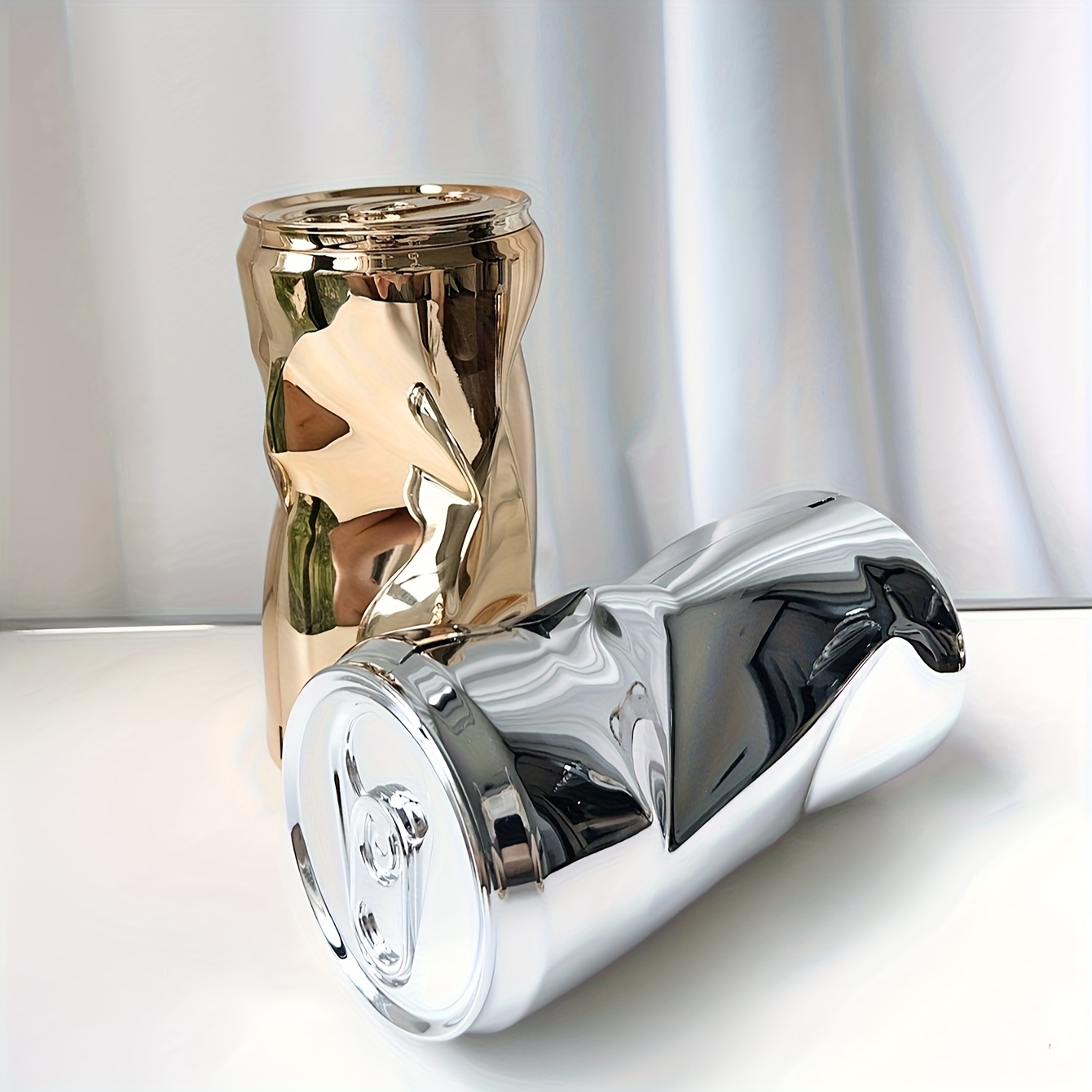 Electroplated glossy metallic chain evening bag, a stylish accessory for banquets and parties