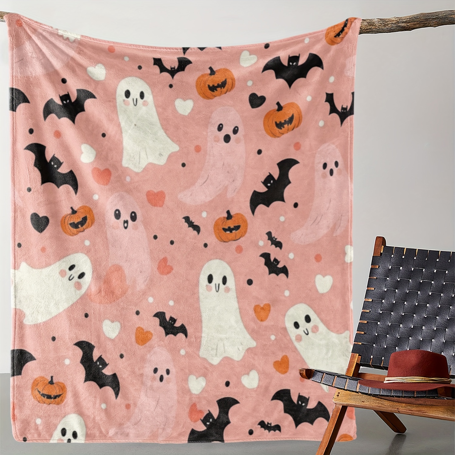 

seasonal Delight" Cozy Flannel Halloween Blanket - Pink Ghost, Pumpkin & Bat Print | Soft, Warm Throw For Couch, Bed, Car, Office, Camping | All-season Gift Blanket