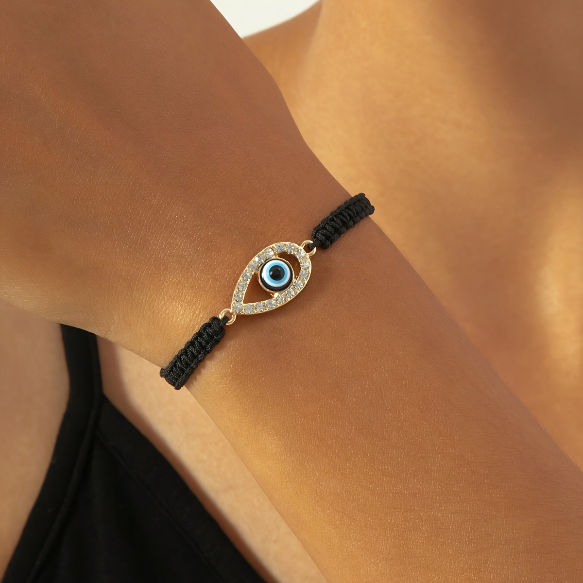 

Good Luck Water Drop Shaped Devil's Eye Adjustable Bracelet Hand Decoration Ornament