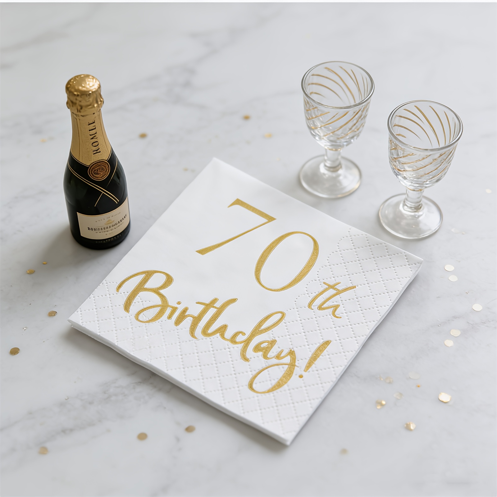 E-shop 50 Stück "Happy Birthday" Tischdeko Bedruckte Buchstaben Einwegservietten 70. Geburtstag Partyzubehör