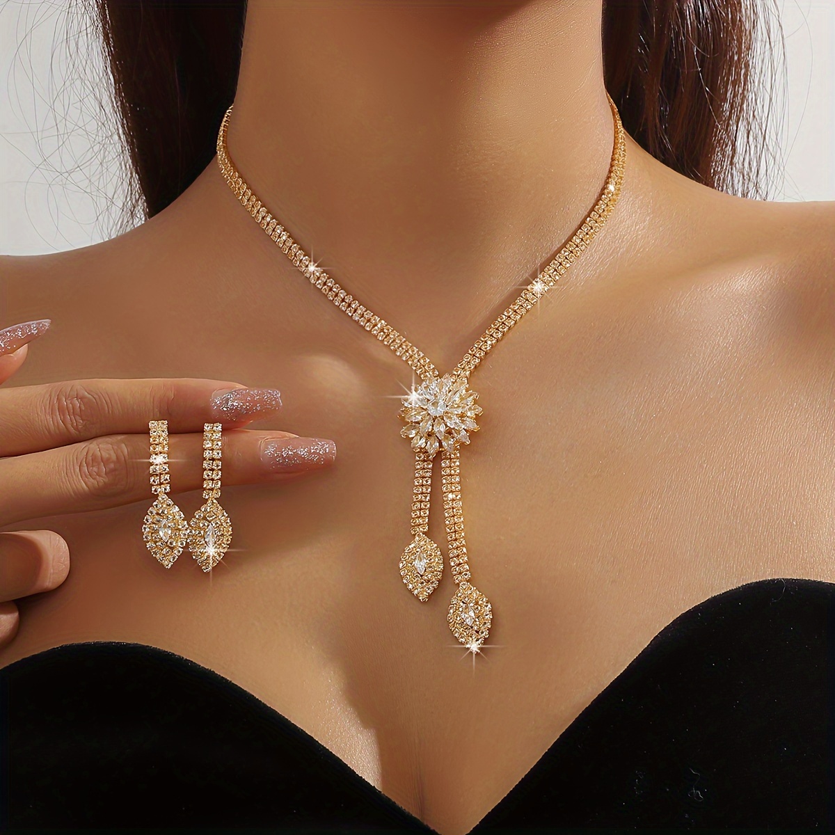 

Hot-selling Fashion Imitation Zirconia Flower Necklace Earrings Two-piece Set And Necklace Earrings Bracelet -piece Set Light Jewelry Wedding Jewelry Set Banquet Accessories