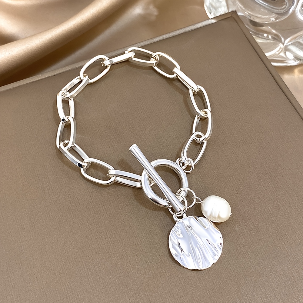 Image of Elegant Vintage-inspired Bracelet With Pearl Pendant - Silveryy Chain Cuff Bangle For Women, Perfect For Daily Wear, Parties, And Gifts, Friendship Bracelet | Elegant Accessory | Alloy Bracele