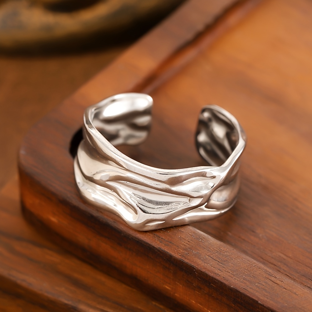 Women's Creative Heavy-Duty Metal Irregular Ring