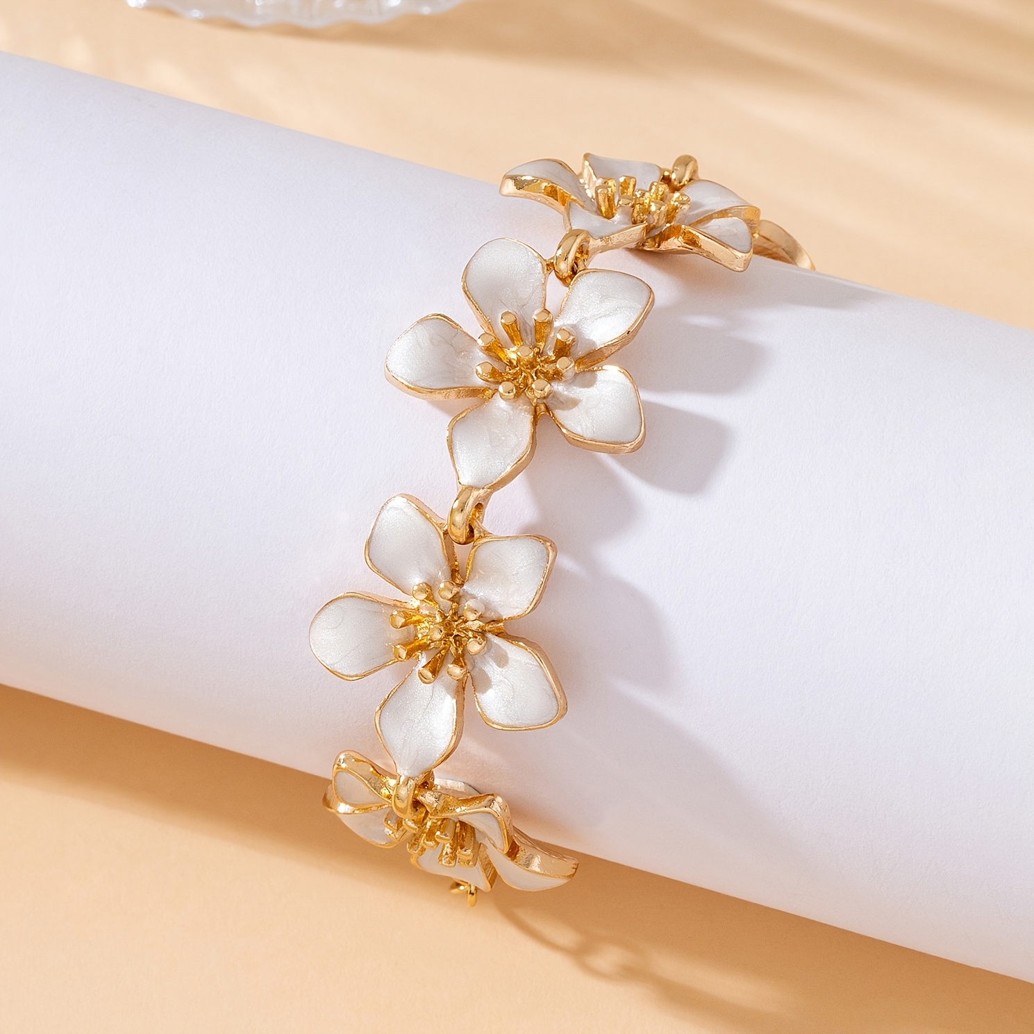 Women's Retro Design Summer Vacation Beach Style Bracelet