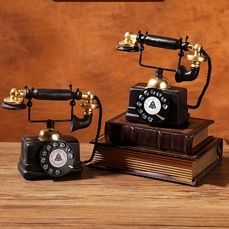 

1pc Vintage American Telephone Model For Home Decoration, Living Room Decor, Bar Cabinet Decor, Nostalgic Telephone Photography Props, Table Ornaments