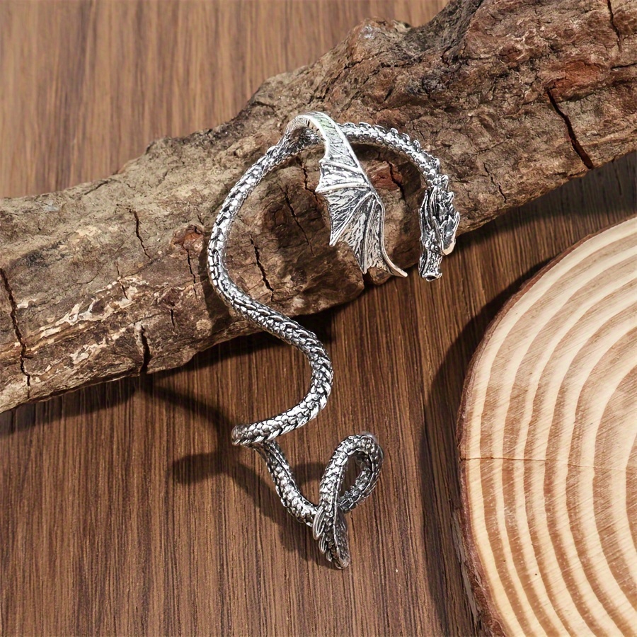 Vintage Punk Alloy Flying Dragon Earrings