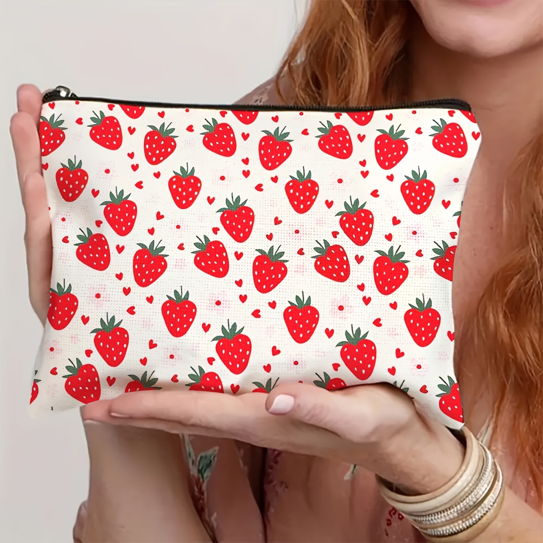 

Chic Strawberry Print Makeup Bag - Spacious Cosmetic Organizer With Zipper, Ideal For Travel & Everyday Use