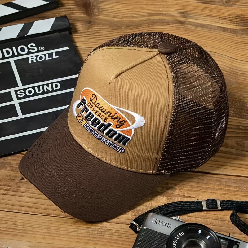 Image of American-style Baseball Cap For Spring/summer, Men's Outdoor Fishing Duckbill Cap, Women's Fashion Casual Trucker Hat