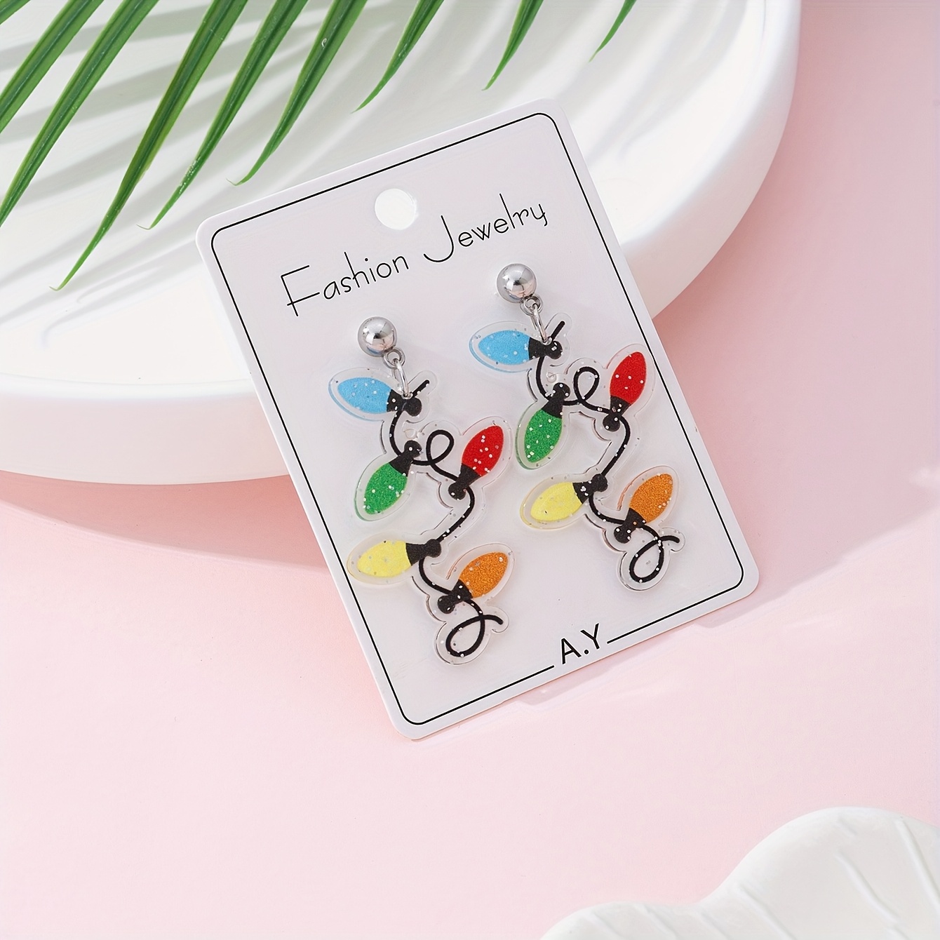 TEMU Un par de pendientes colgantes con luces acrílicas brillantes, ideales para Navidad y reuniones festivas