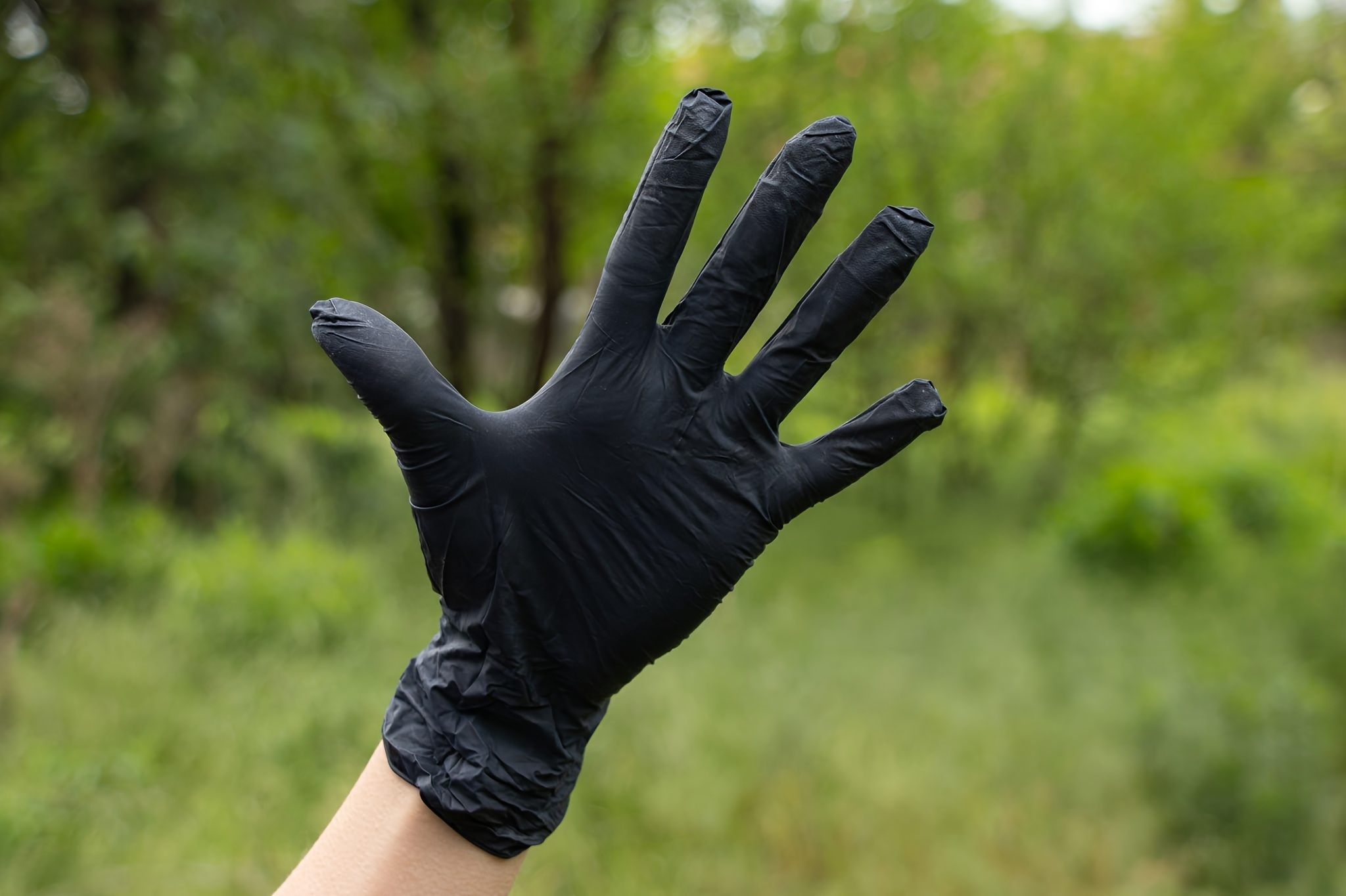 50pcs black disposable pure nitrile gloves heavy duty durable waterproof for kitchen household cleaning car care disposable protective gloves cleaning gloves textured durable nitrile disposable gloves details 3