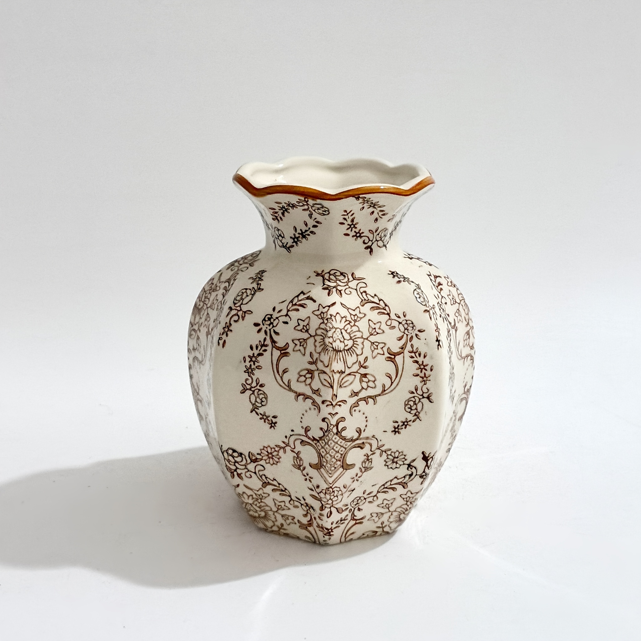 1pc Of Chinese Style Retro And Porcelain, Collectible High-end Ceramic Vase, Suitable For , Versatile Art Piece, Suitable For Dried And , For Living Room And Study Opening