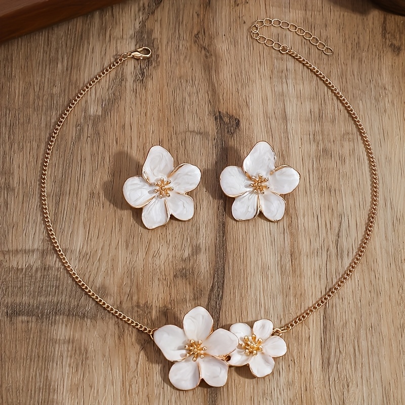 E-shop 1 Halskette + 1 Paar Ohrringe Damen Schmuckset im Bohemian-Stil mit Frischem Blumenanhänger und Stecker, für den oder als Urlaubsgeschenk