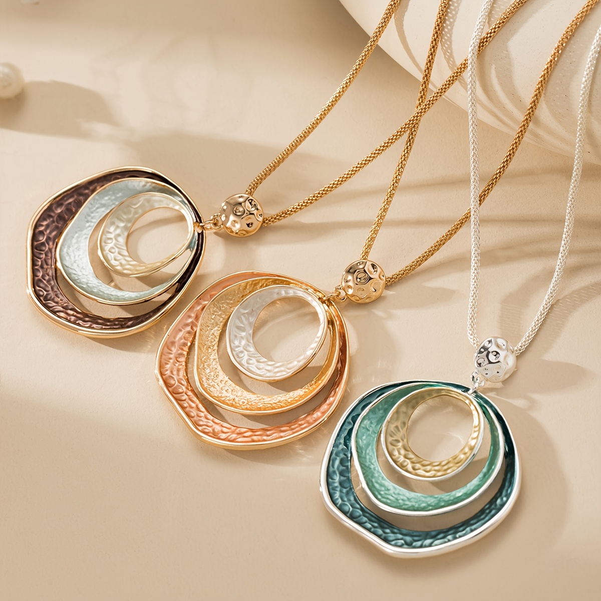 Zinc Alloy Simple Circular Geometric Pendant Necklace