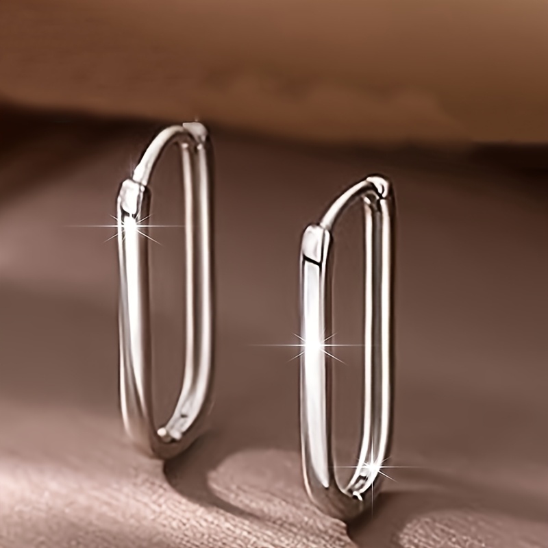 Women's Elegant Geometric Hoop Earrings, Perfect for All Seasons