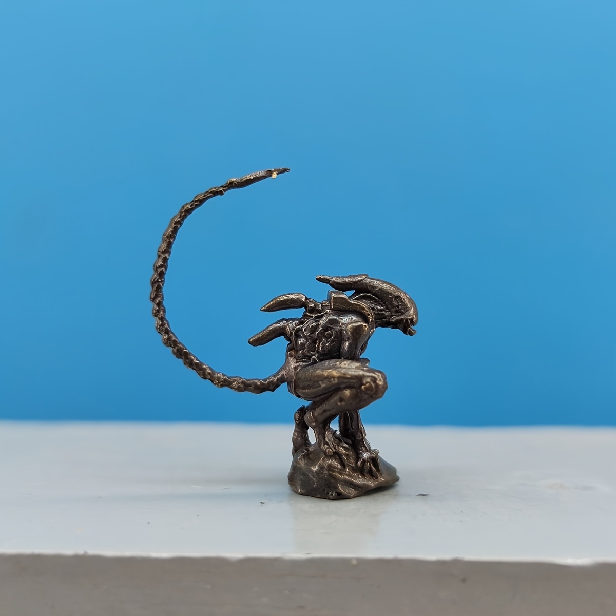 TEMU Brass Vintage Rustic Vs Predator Style Action Figure Model Desktop Micro Landscape Decoration Figurine, Monster Miniature Statue Collectible,