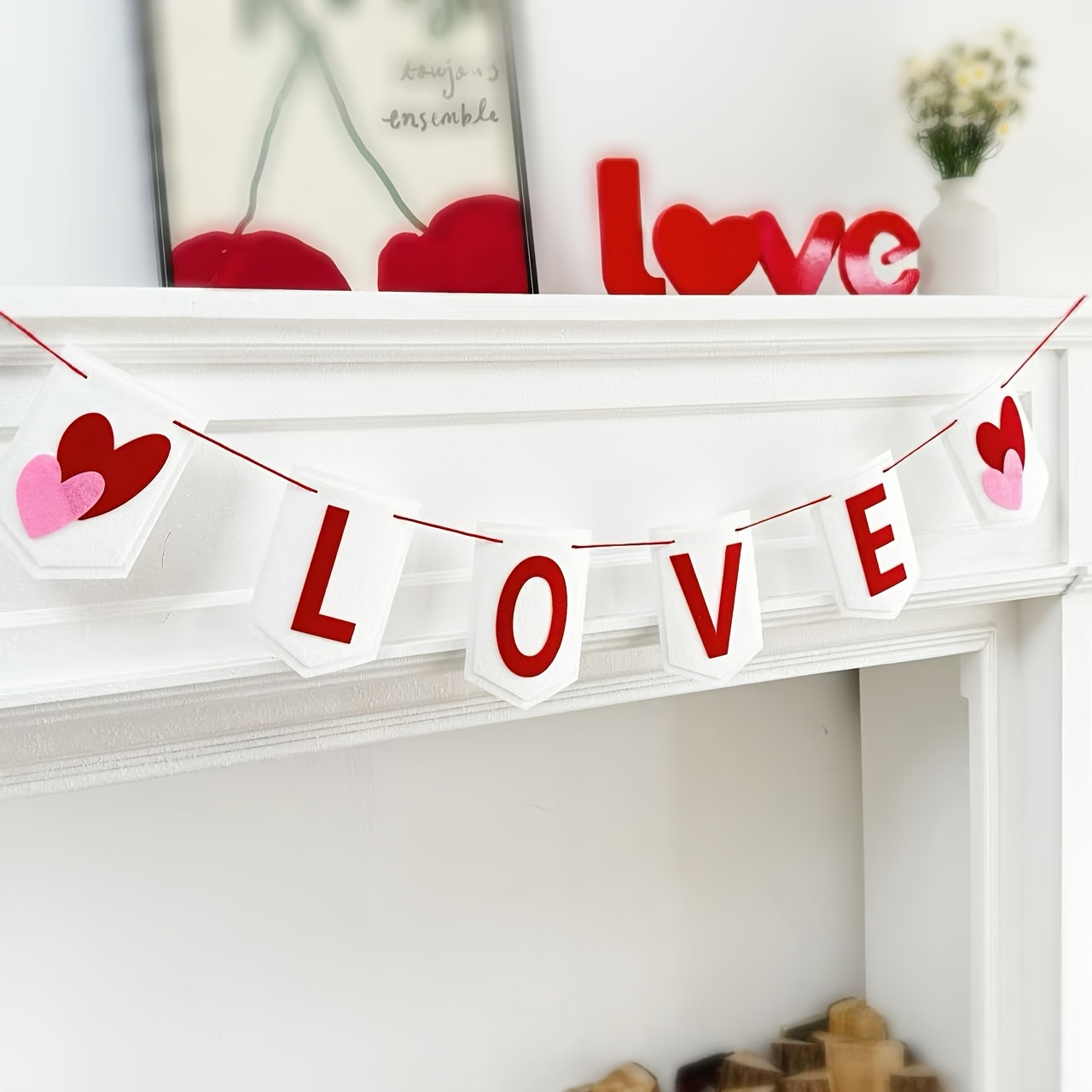 

Elegant Felt 'love' Banner - 3d Design For Valentine's Day & Wedding Decor, Easy , Romantic White & Red