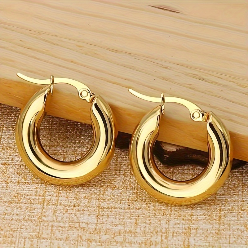 TEMU High-end Temperament Design Earrings, Made Of High-quality Titanium Steel, Suitable For Daily Wear As Holiday Gifts