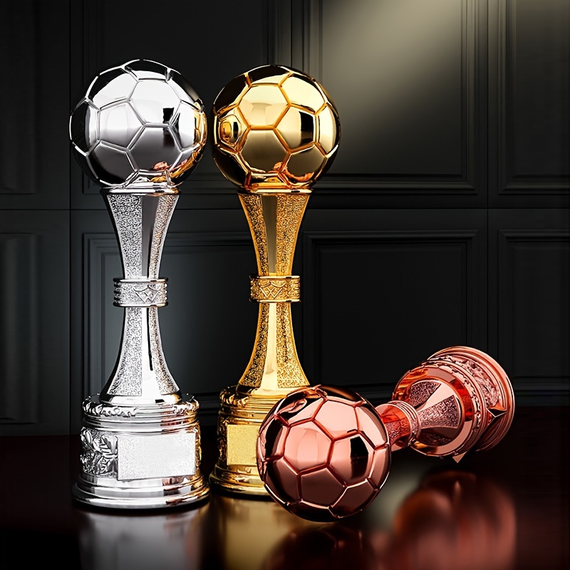 dostosuj 15-calowy medal trofeum sportowego w kolorze złotym, srebrnym lub brązowym, przeznaczonego dla mvp w koszykówce, piłce nożnej, siatkówce, tenisie, pływaniu, badmintonie, lekkoatletyce. trofeum o wysokości 39 cm, idealne   dekoracja i pamiątka z zawodów sportowych, z możliwością personalizacji logo na pustej podstawie. 0
