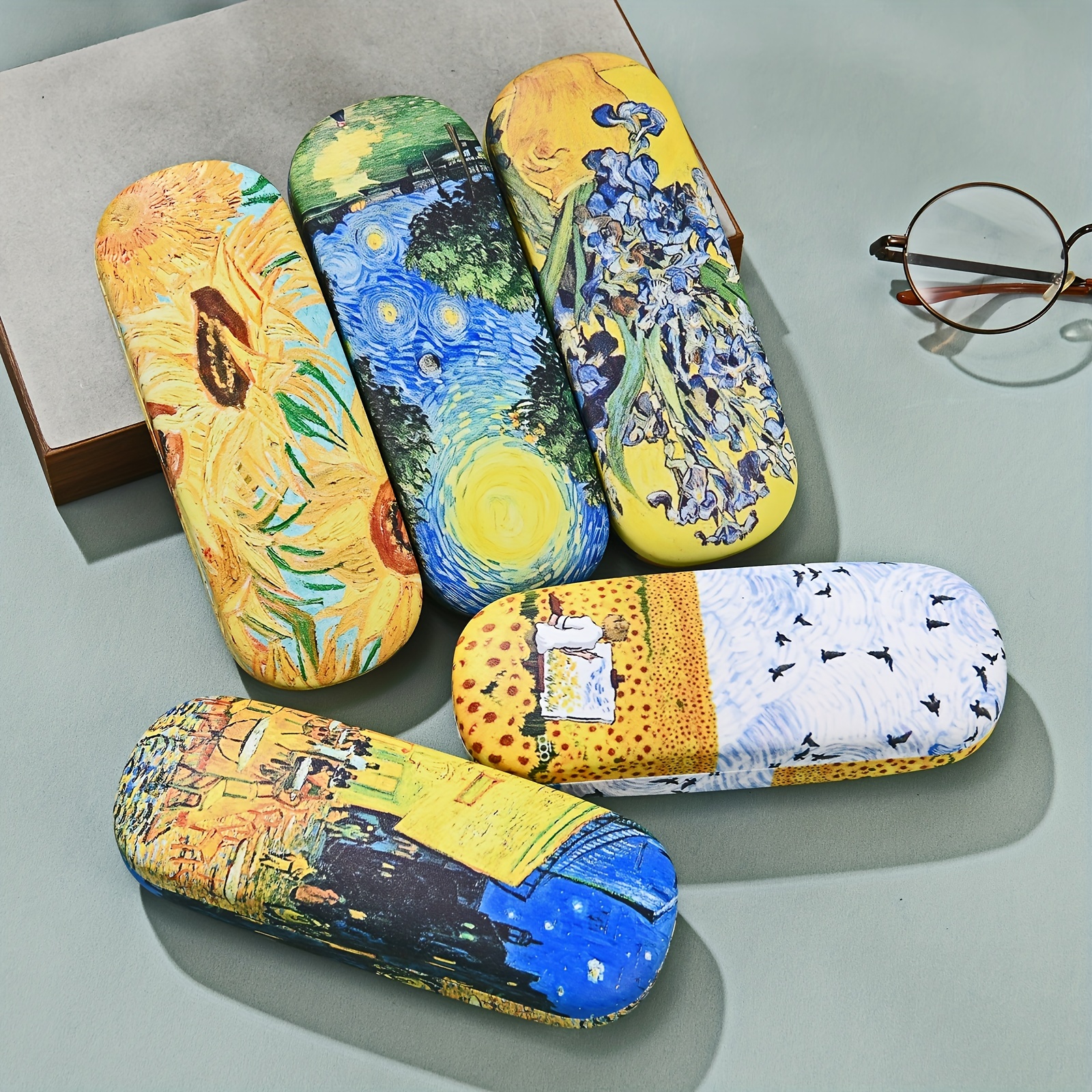 

Oil Painting Vintage Glasses Case, Printed Fashion Glasses Storage Box, Pressure-resistant And Portable