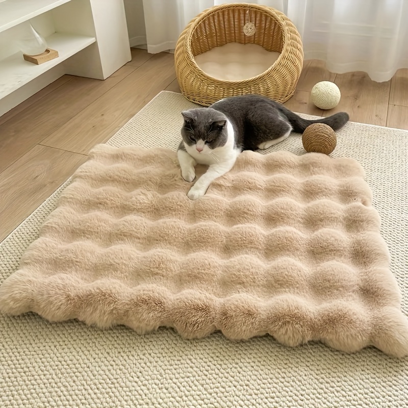 

1pc Soft Plush Faux Fur Pet Bed Mat For Cats And Dogs, Machine Washable Multifunctional Mini Pad For Sleeping And Lounging, Cozy And Small Animal Mat With Non-slip Bottom