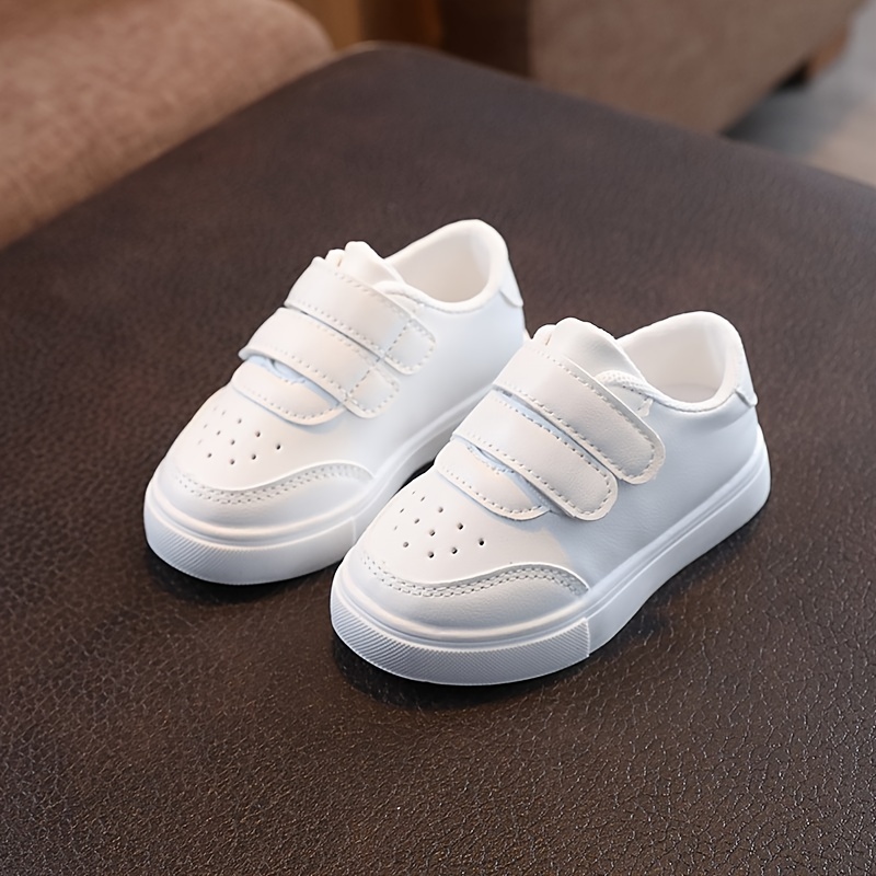 

Casual Comfortable Solid Color Low Top Sneakers For Boys, Breathable Non-slip Skateboard Shoes For Spring And Autumn