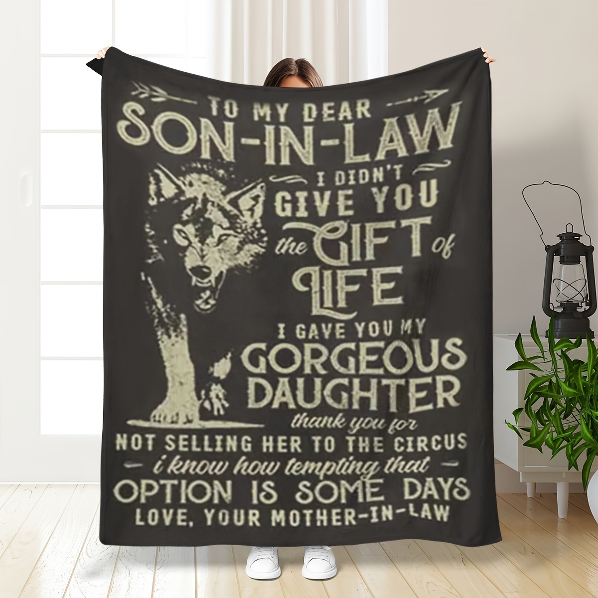 

1pc, "son-in-law" Letter Printed Fleece Blanket, Washable, -static, , -, Contemporary , Bedroom , 200-250g , , , Flannel, Hypoallergenic Bedding