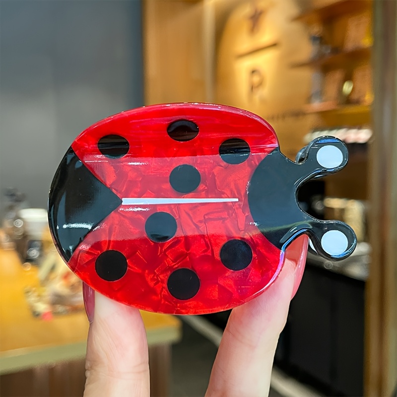 TEMU Barrette à cheveux super mignonne de coccinelle de dessin animé - Barrette requin mignonne en acrylique, grande barrette à cheveux pour femmes