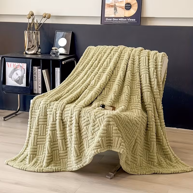1 luxurious milk velvet jacquard blanket with geometric pattern soft warm beige friendly suitable for use in autumn and winter suitable for bedrooms and guest rooms sofa the perfect christmas gift sofa throw blanket bedroom Product details 4
