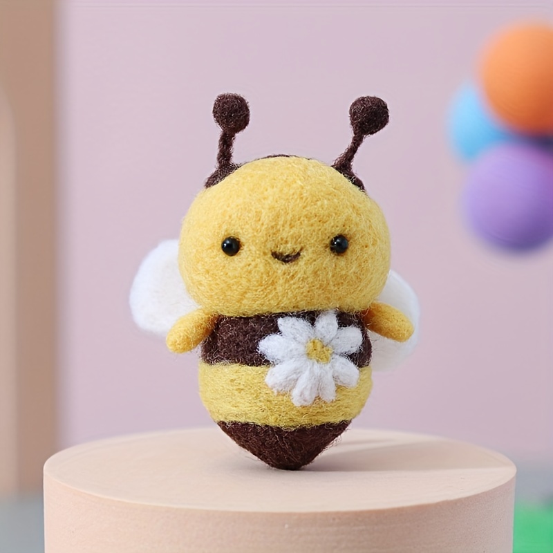TEMU Schattig Bijtje Wolvilt Knutselpakket