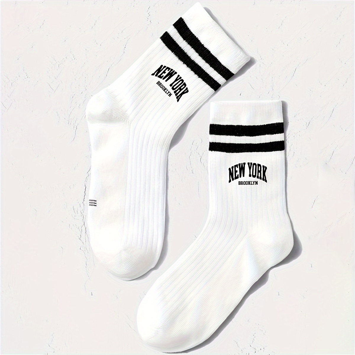 1 Pair Of Children's Trendy Letter-printed Double-bar Sports Mid-tube Socks, Versatile And Casual, Suitable For Daily Wear