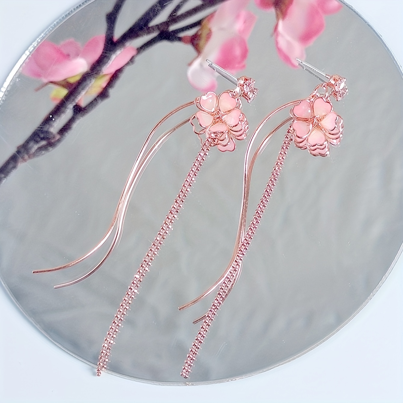 A Pair Of Elegant Asymmetric Ladies' Earrings | Alloy, Suitable For Daily And Gift Occasions, , Brand: