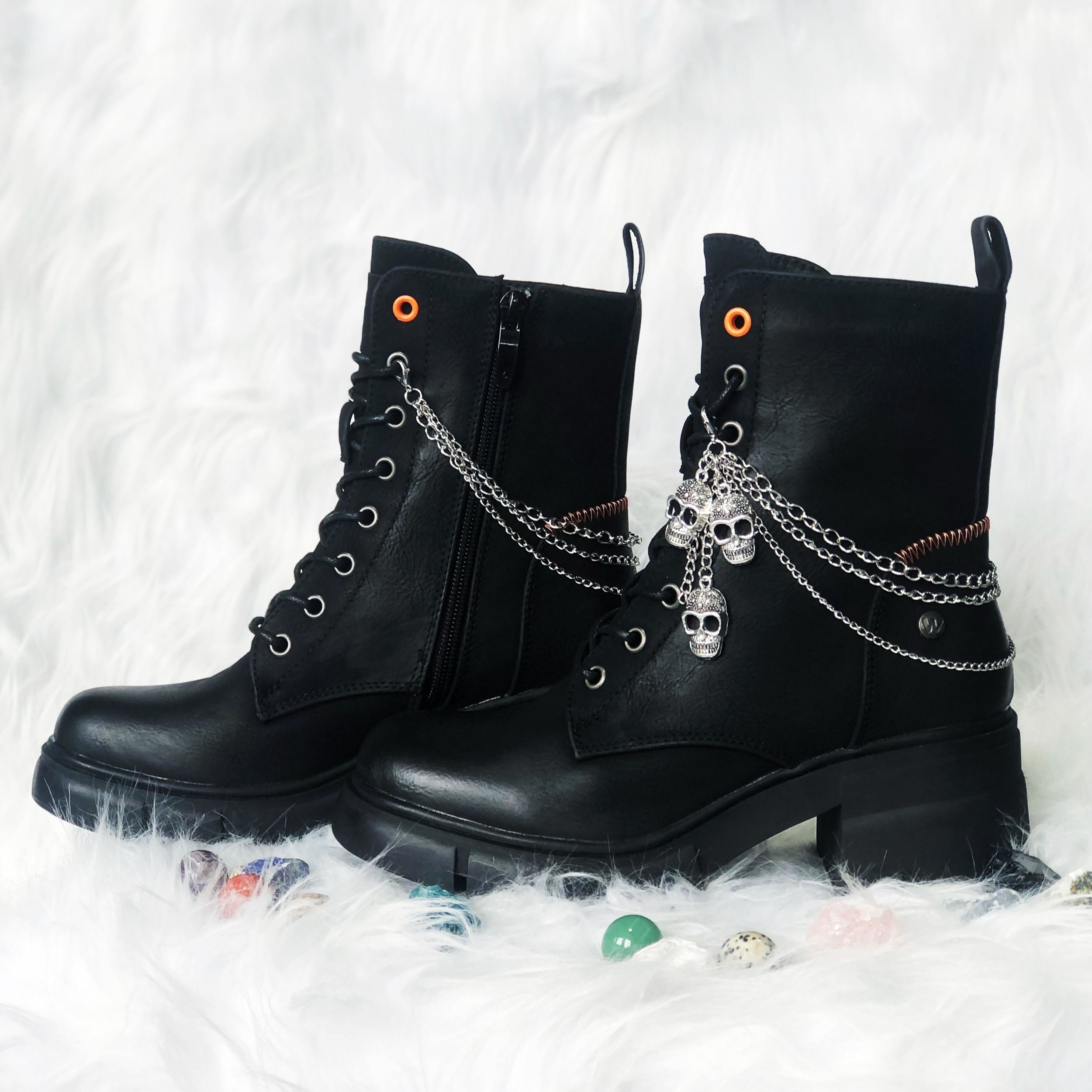 Soulesures heel boots humant soulesures line chain boots