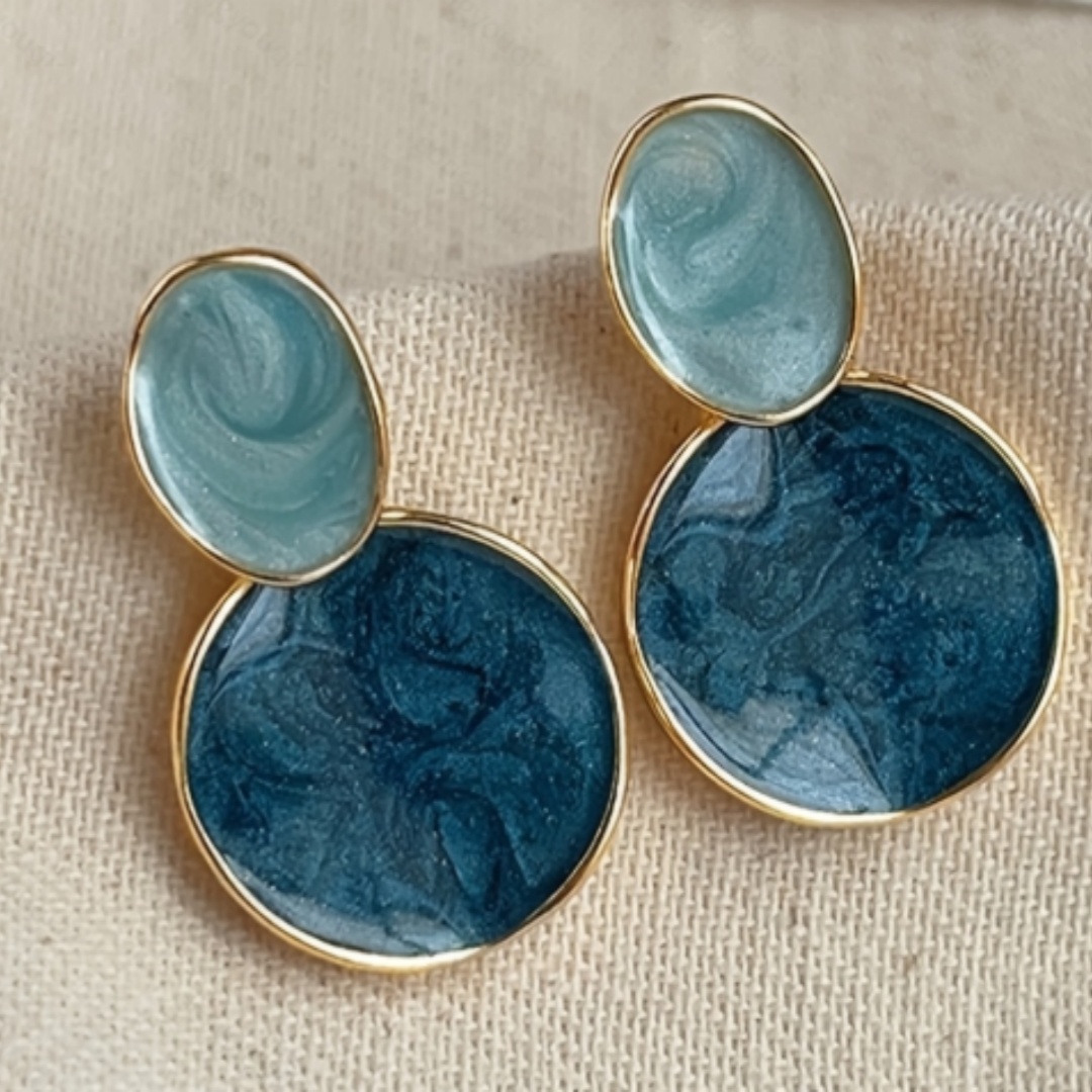 Image of 1 Pair Exquisite Fashion Temperament Blue Drip Oil Geometric Earrings Suitable For Women And Daily Banquet Street Wear (drip Oil Craft Texture Color Random)