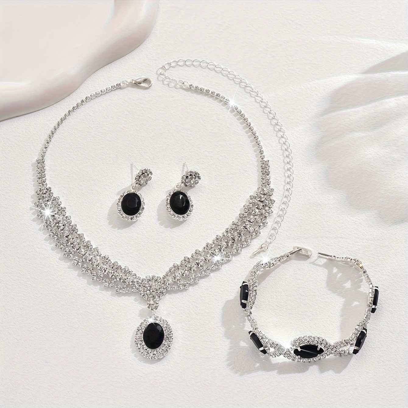 elegant bridal jewelry set with necklace and earrings silvery plated copper   inlay   weddings and parties details 5