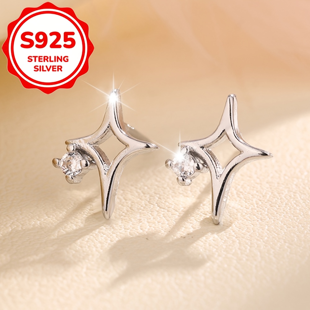 Women's 2pc Star Ray Stud Earrings with Synthetic Zirconia