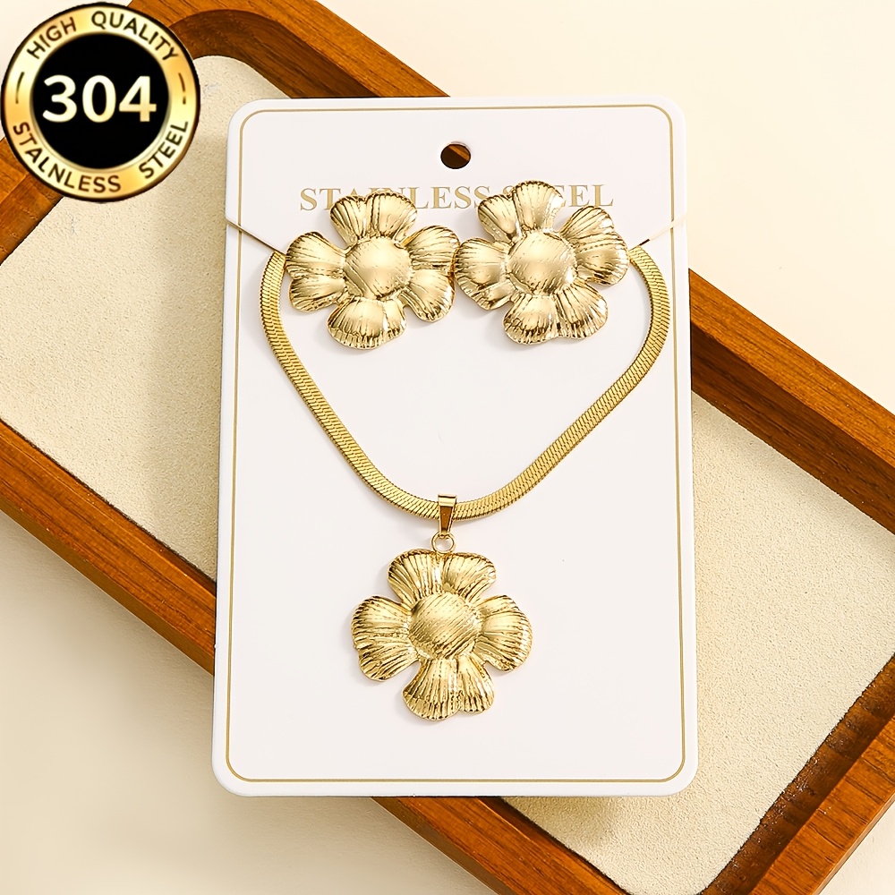 3pcs Flower, Star, and Geometric Stud Earrings and Necklace Set