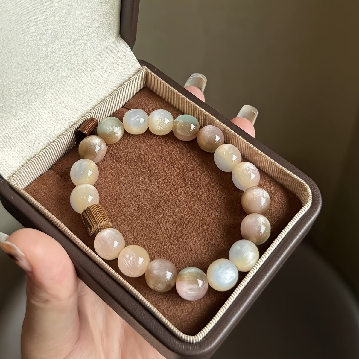 Image of Women's 8mm Stone Bracelet - Bohemian Stone Suitable For Casual Attire, Parties, Gifts | Elegant Minimalist For Valentine's Day, Mother's Day, Graduation | Versatile Accessory